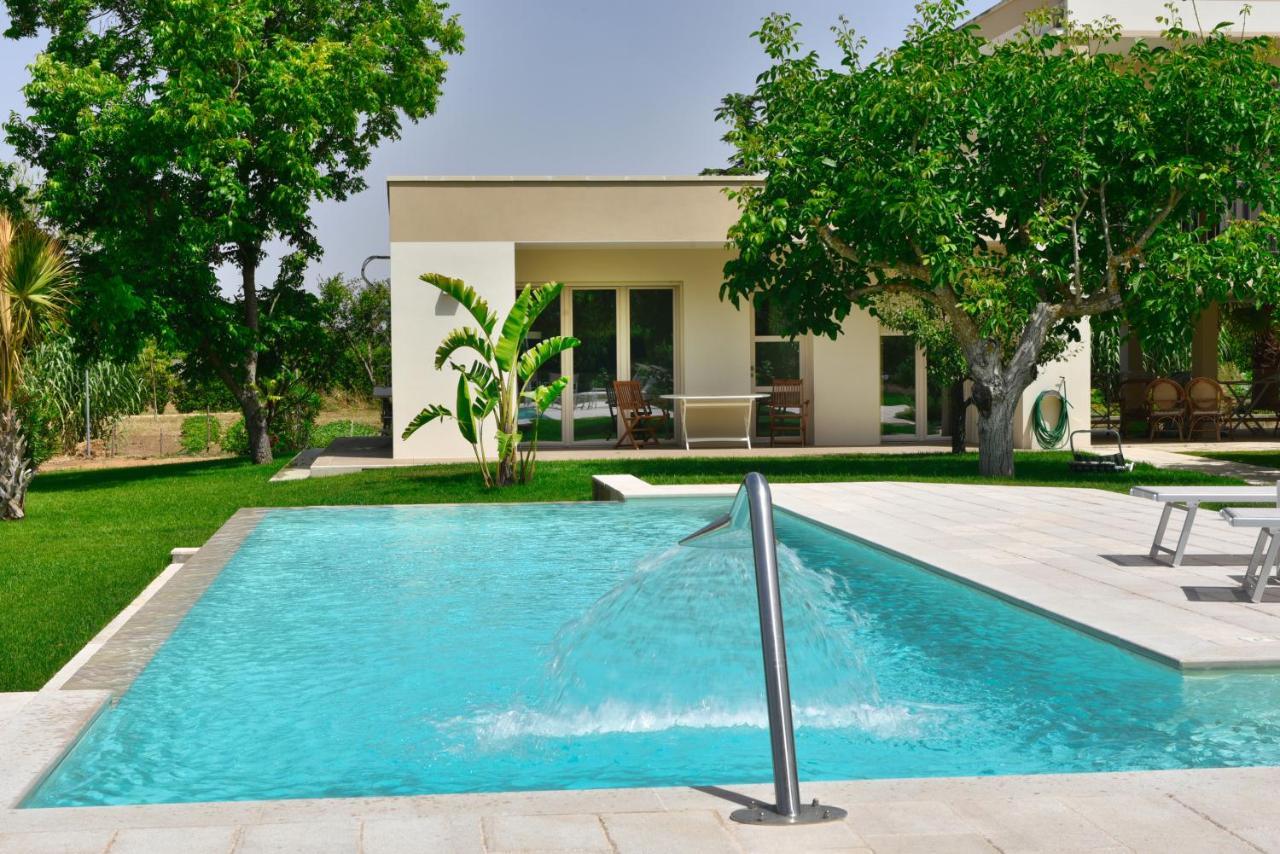 Villa Sirgole Rosa With Pool, Galatina Cutrofiano Exterior foto